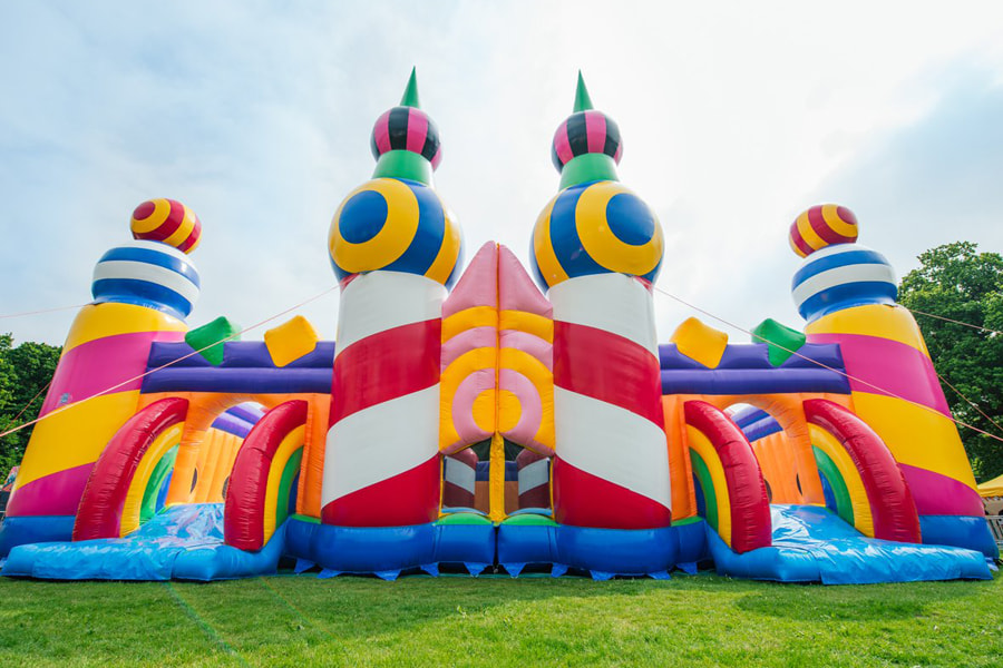 Țesătură gonflabilă din PVC, ignifugă, de înaltă rezistență la tracțiune, pentru copii Buncy Castle Water Slide PVC Pânză de jucărie gonflabilă